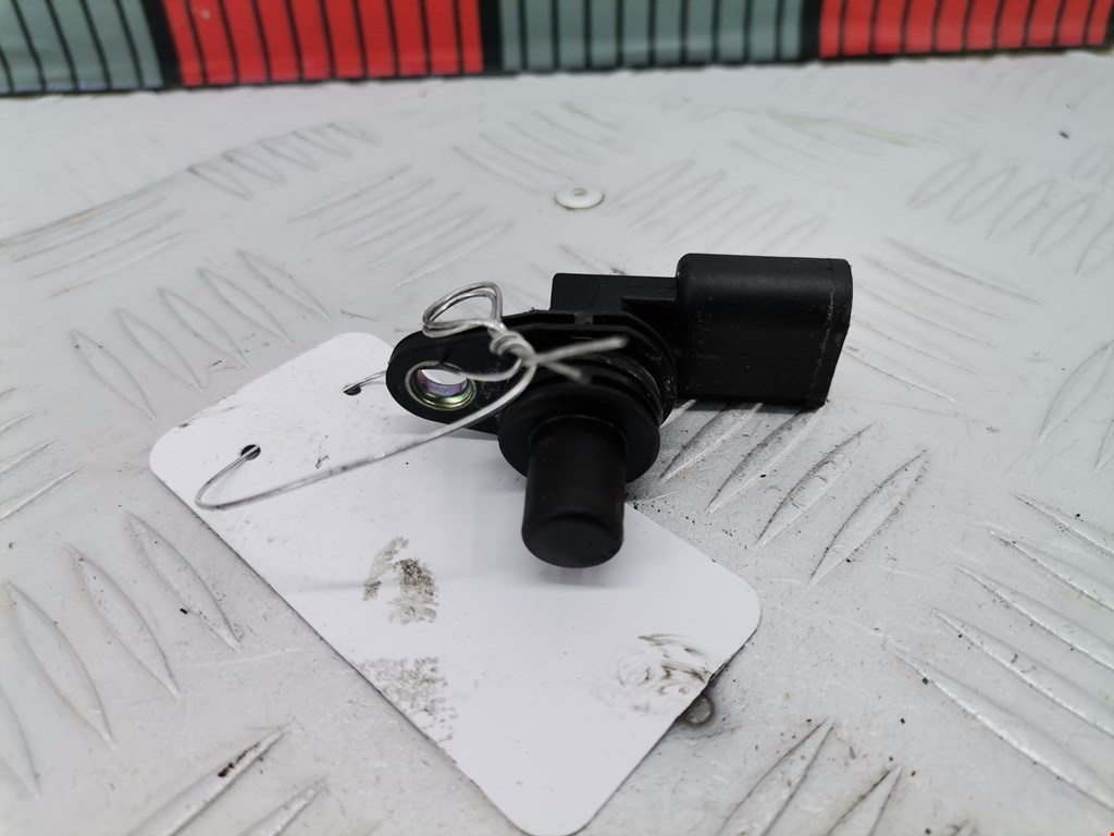 Датчик положения распредвала VOLKSWAGEN Golf IV 1997-2003