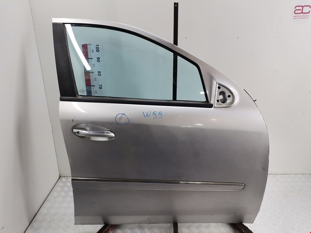 Дверь передняя правая MERCEDES-BENZ M-Class W164 ML 2005-2011