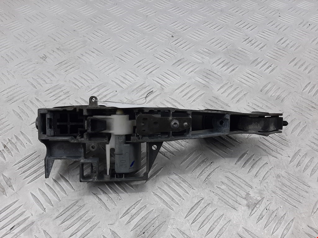 Ручка двери передней наружная правая PEUGEOT Partner 2008-2018