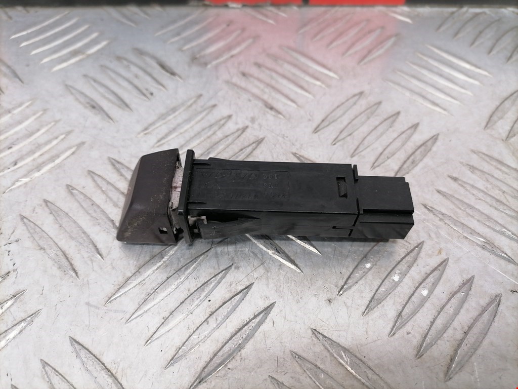 Кнопка аварийной сигнализации (аварийки) VOLVO V50 I 2004-2012