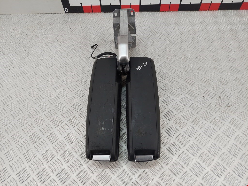 Подлокотник в салон AUDI A8 D3 2003-2010