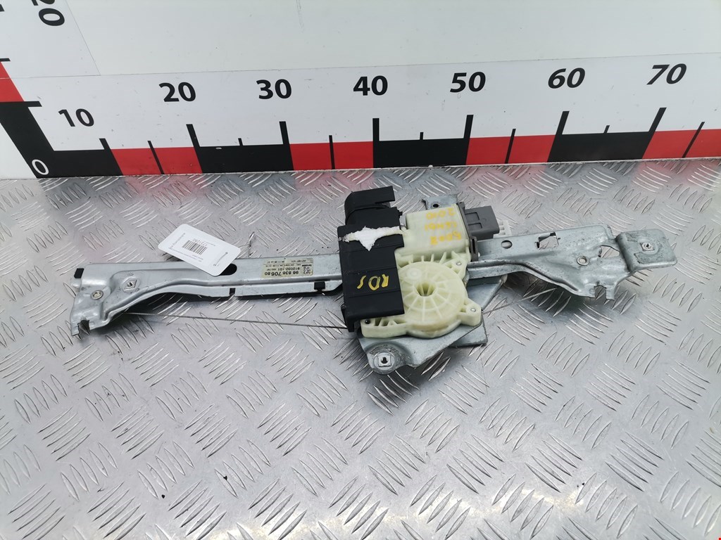 Стеклоподъемник задний правый PEUGEOT 5008 2009-2016