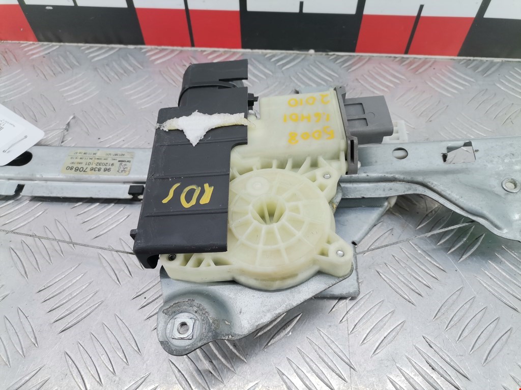 Стеклоподъемник задний правый PEUGEOT 5008 2009-2016