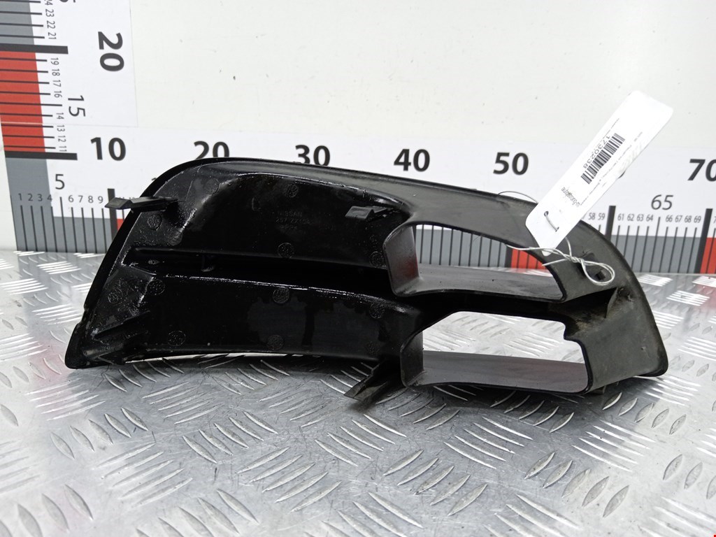 Решетка в бампер NISSAN Altima L32A 2007-2012