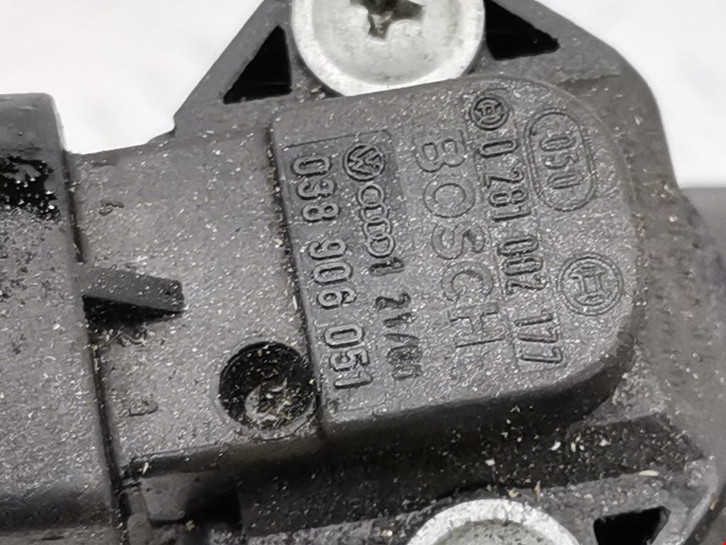 Патрубок интеркулера AUDI A4 B5 1995-2001