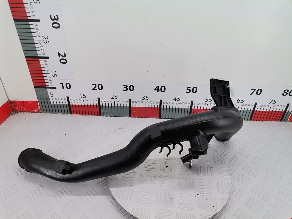 Патрубок интеркулера AUDI A4 B5 1995-2001