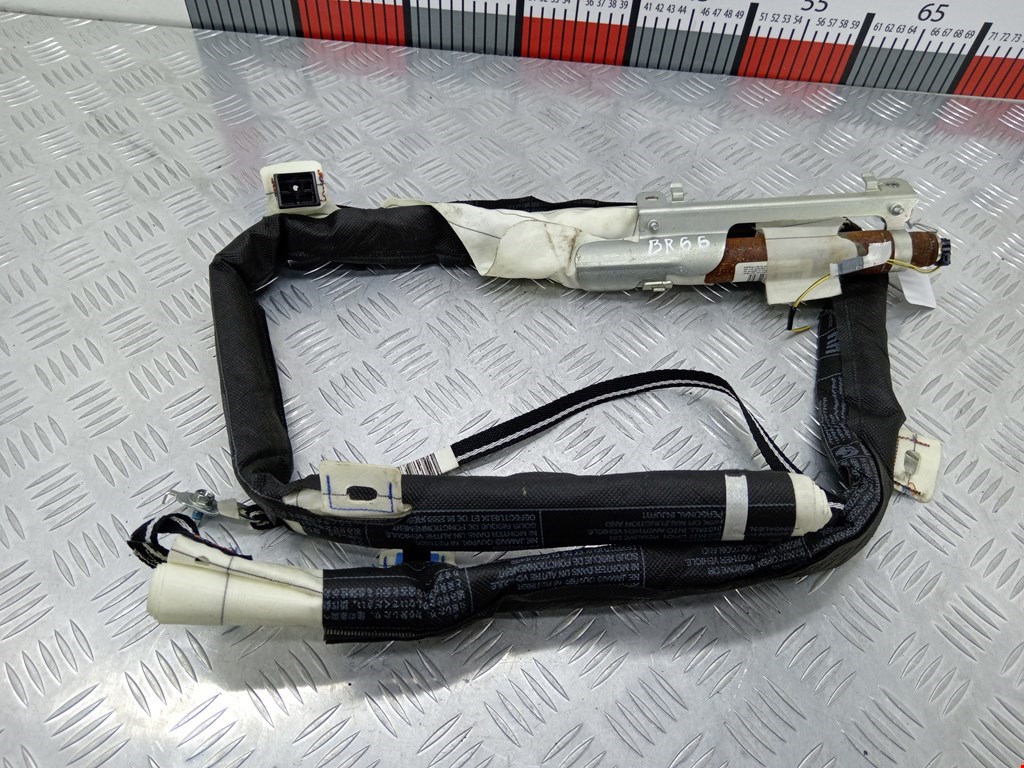 Подушка безопасности боковая (шторка) TOYOTA Yaris II XP50 2005-2011