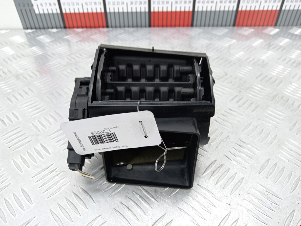 Дефлектор воздушный JAGUAR XF X250 2007-2015