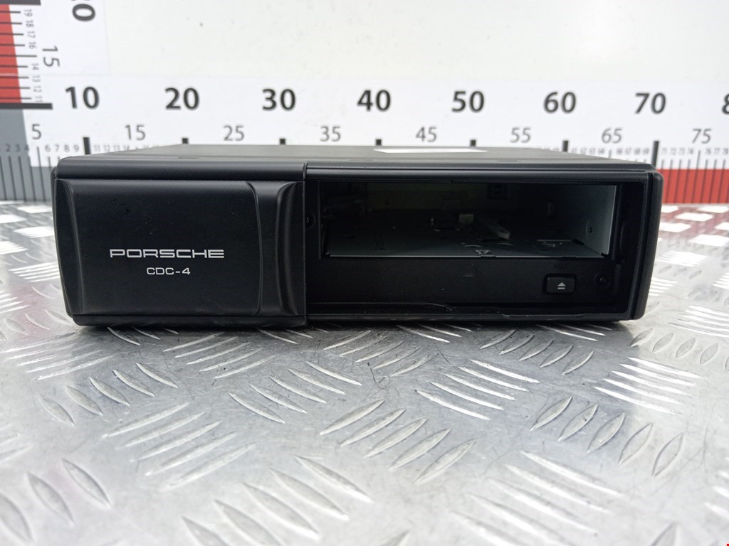 Ченджер компакт дисков PORSCHE Cayenne 955/957 2002-2010