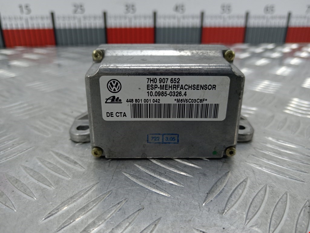 Датчик ускорения (курсовой устойчивости уровня оборотов) Porsche Cayenne (955/957) (2002-2010)