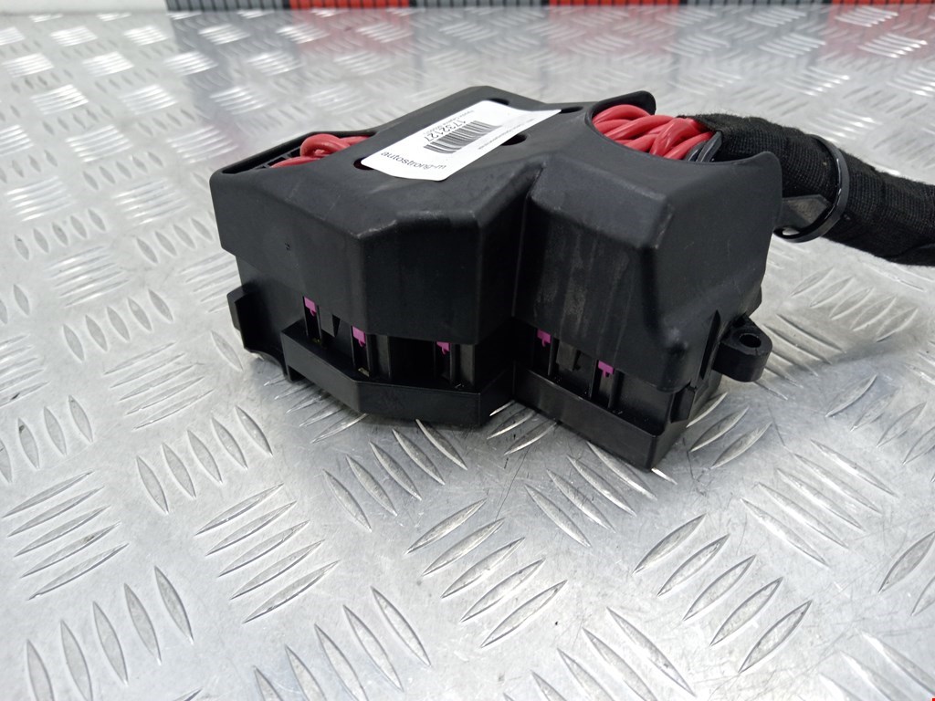 Датчик уровня в бачок омывателя PORSCHE Cayenne 955/957 2002-2010