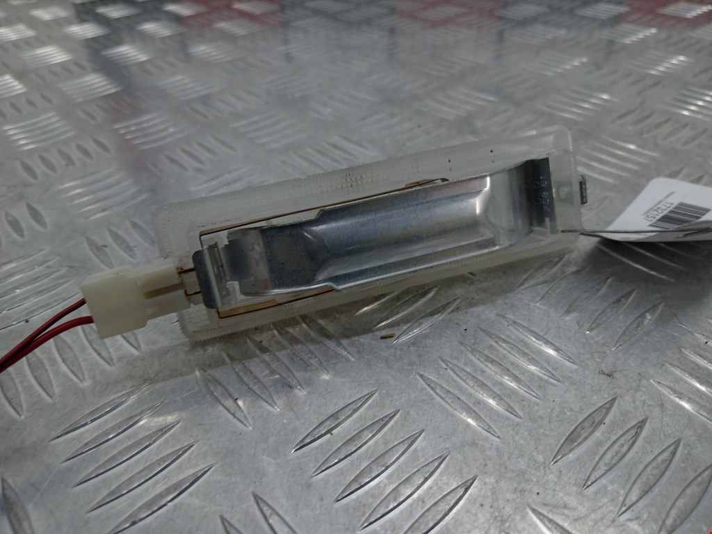 Плафон салонный (салона фонарь) PORSCHE Cayenne 955/957 2002-2010