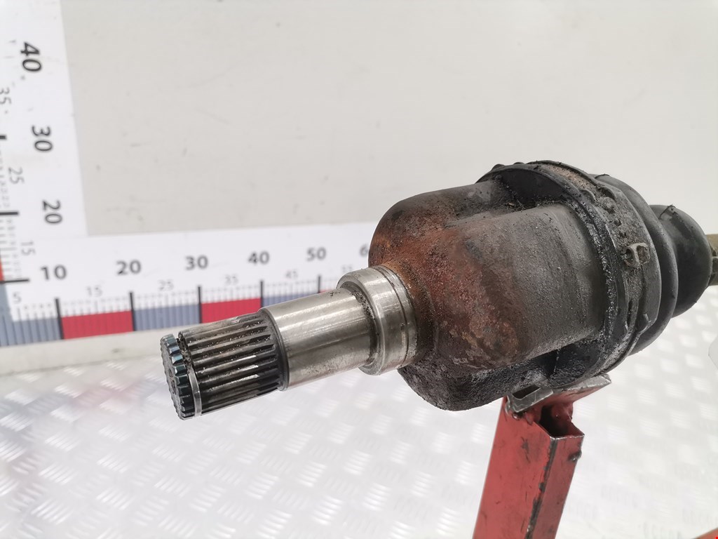 Полуось (привод, приводной вал) передняя левая FORD Mondeo III 2000-2007