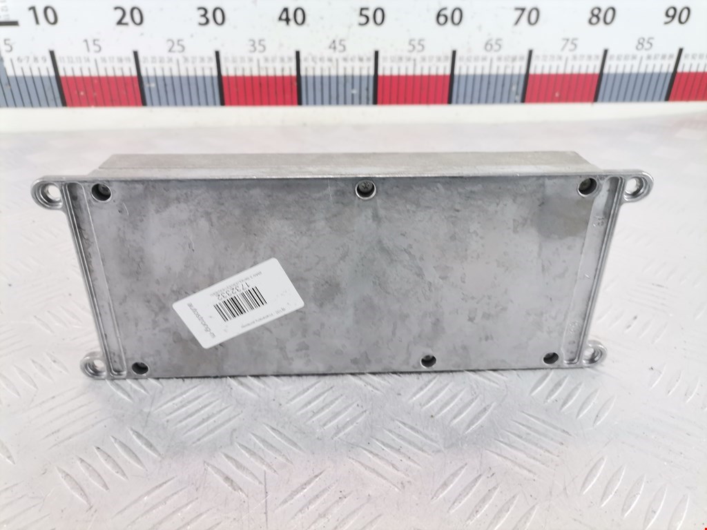 Усилитель антенны BMW 3er E90/E91 2005-2012