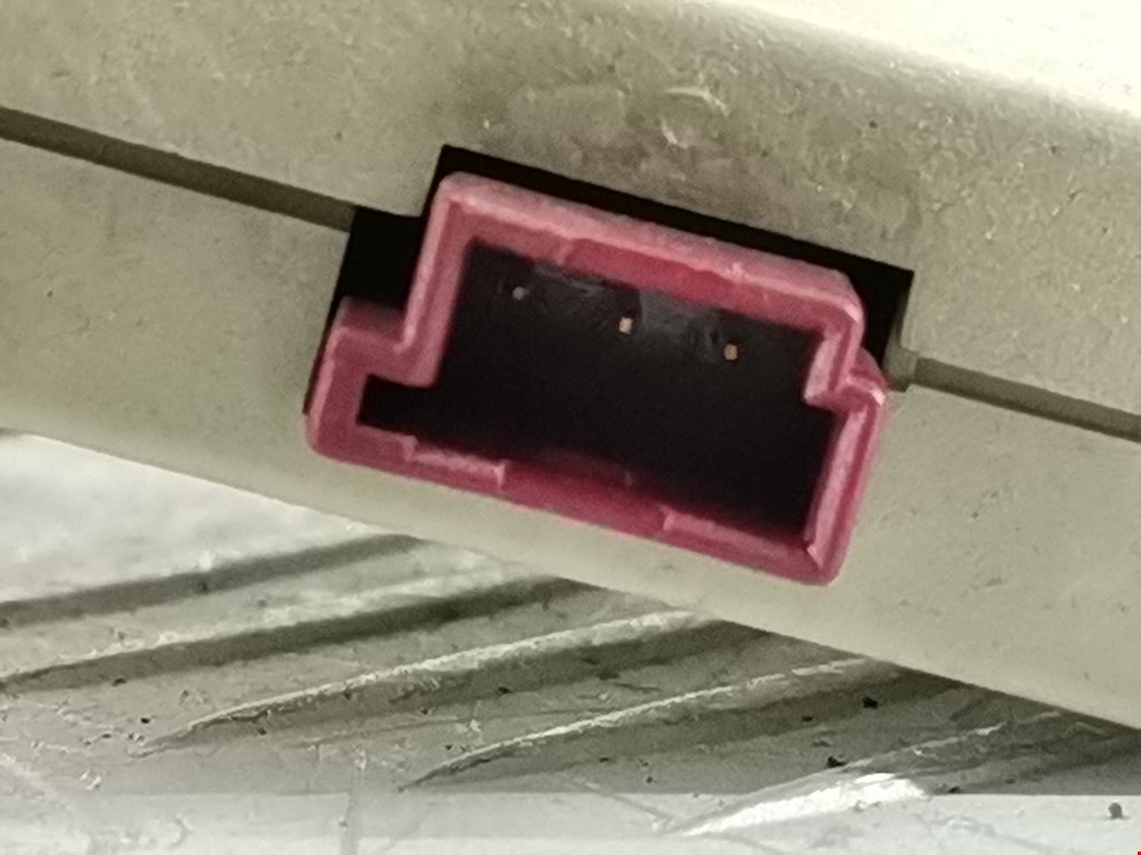 Усилитель антенны BMW 3er E90/E91 2005-2012