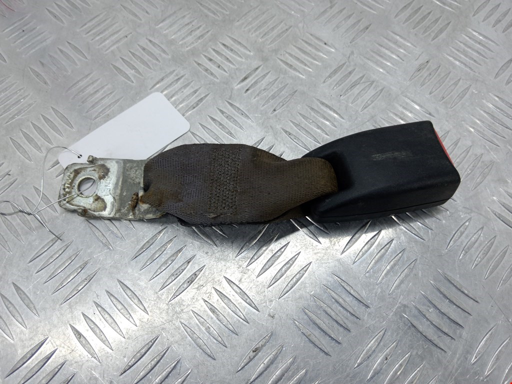 Замок ремня безопасности (преднатяжитель ремня безопасности) Ford Ranger 2 (2006-2011)