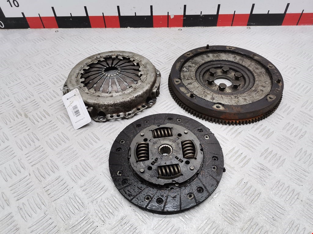 Маховик (демпфер сцепления) PEUGEOT 307 2001-2008