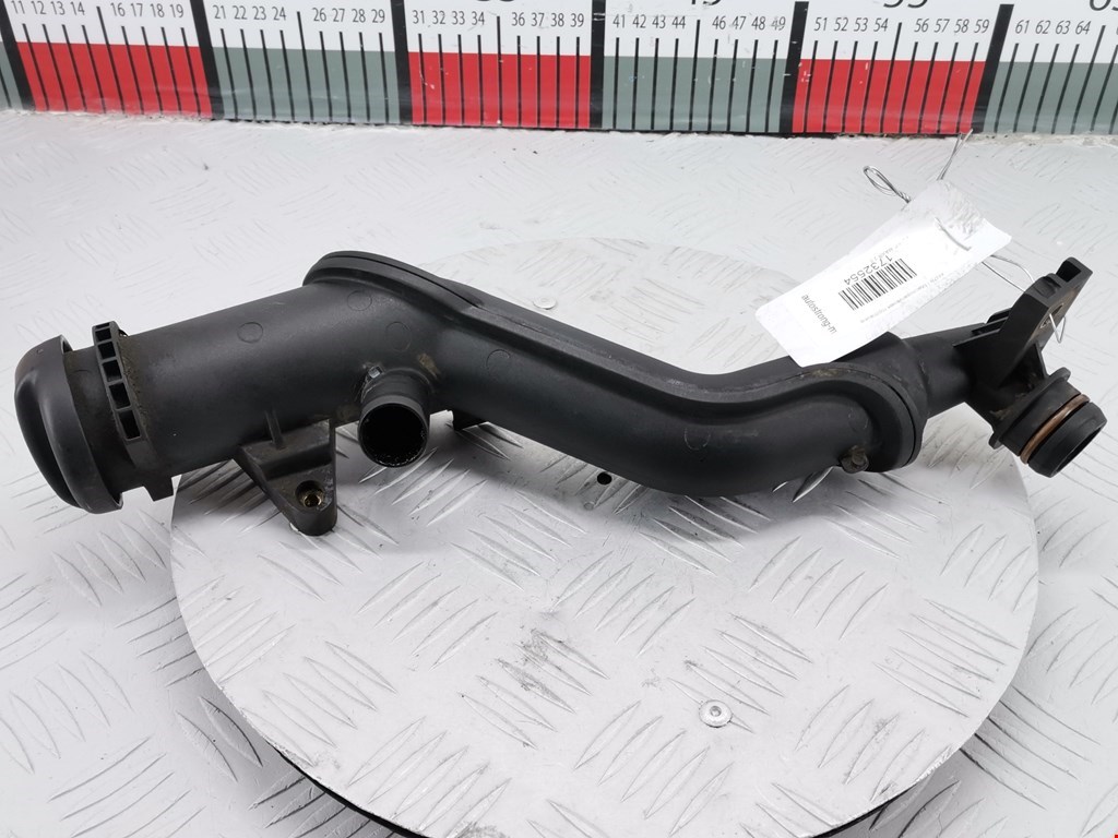 Горловина маслозаливная (залива масла) FORD C-MAX 2003-2010