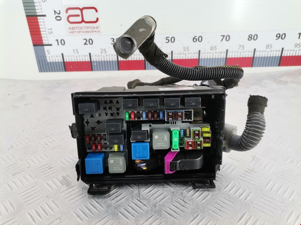 Датчик уровня в бачок омывателя OPEL Meriva B 2010-2018