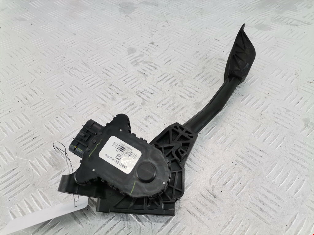 Педаль газа OPEL Meriva B 2010-2018
