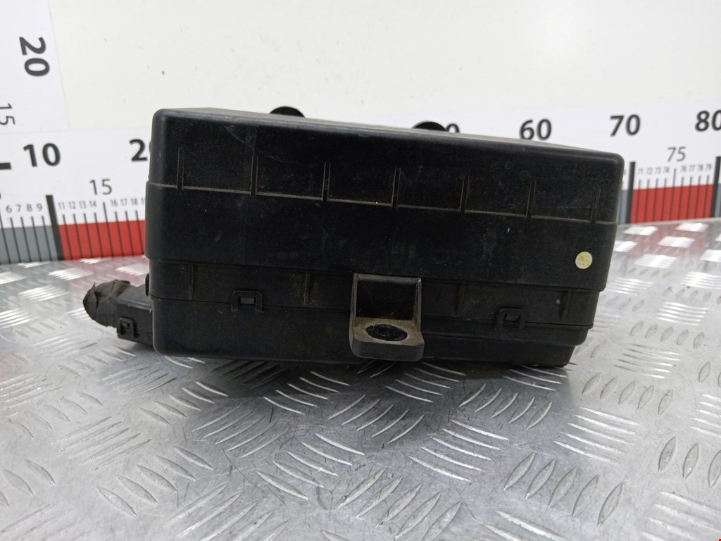 Датчик уровня в бачок омывателя HYUNDAI Terracan 2001-2006