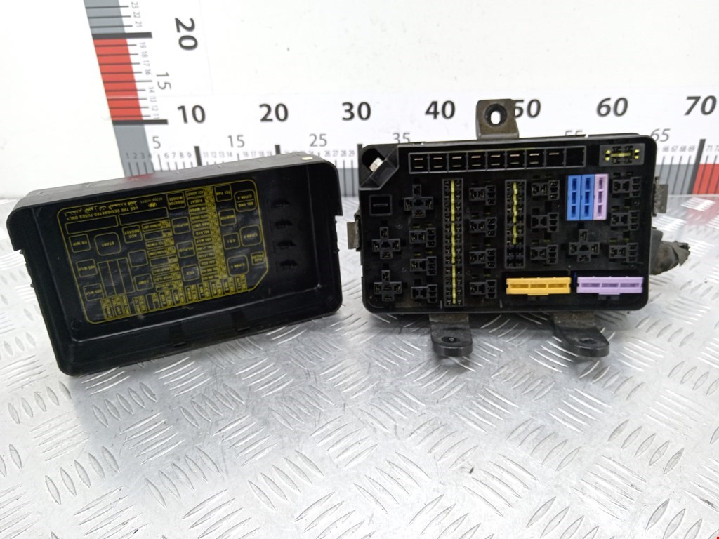 Датчик уровня в бачок омывателя HYUNDAI Terracan 2001-2006