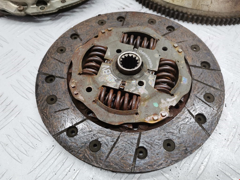 Маховик (демпфер сцепления) OPEL Vectra Vectra B 1995-2002