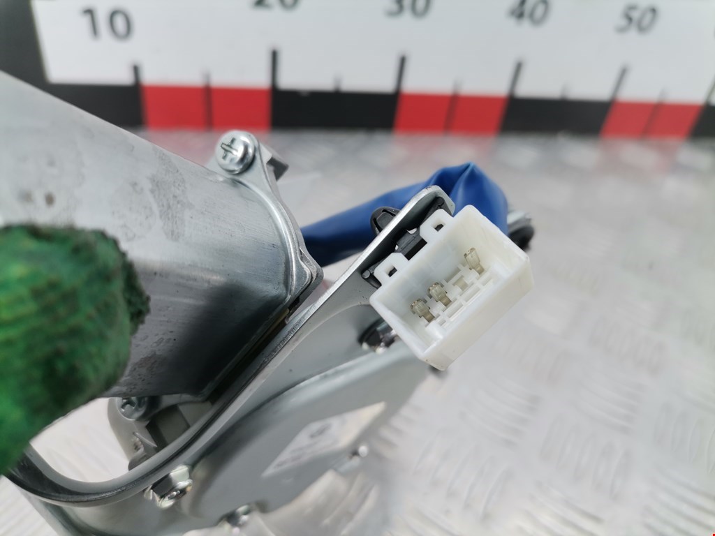 Моторчик стеклоочистителя задний HYUNDAI i30 2012-2017