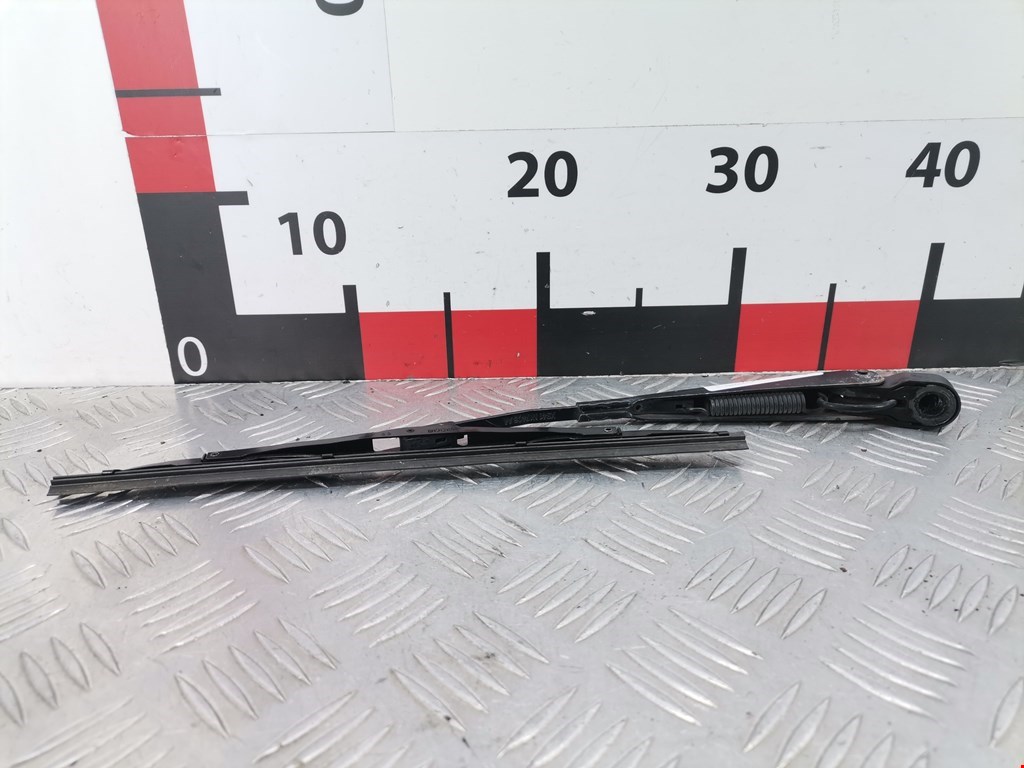 Поводок дворника задний (заднего) FORD Focus I 1998-2005