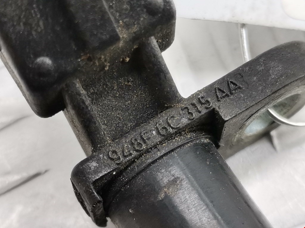 Датчик положения коленвала FORD Mondeo I 1993-1996