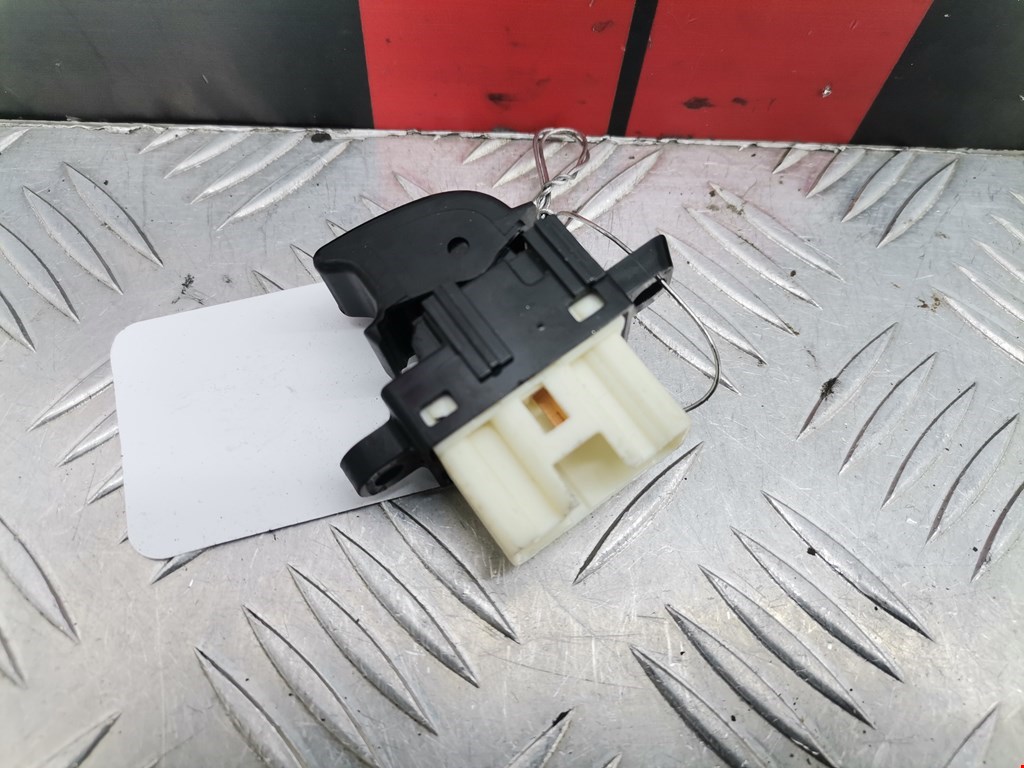 Кнопка стеклоподъемника MAZDA Mazda 6 GG 2000-2007