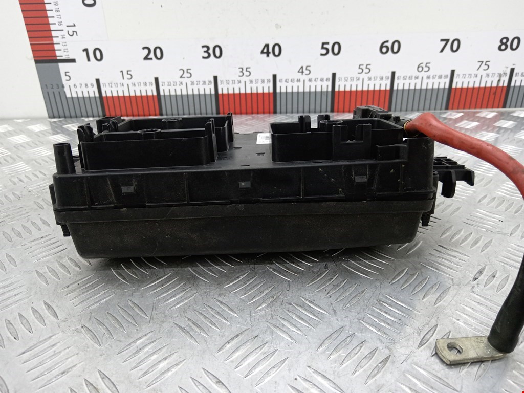 Блок реле OPEL Insignia 2008-2017