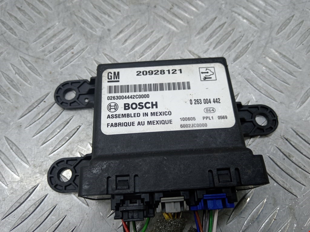 Блок управления парктрониками OPEL Insignia 2008-2017