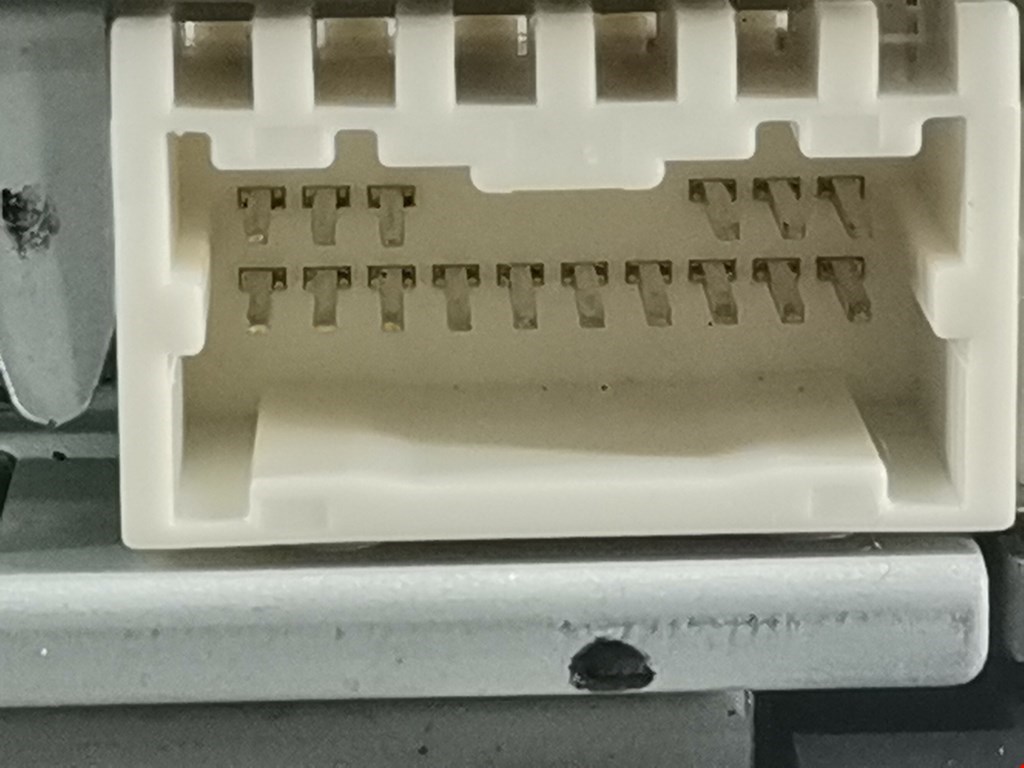 Магнитола NISSAN X-Trail T30 2000-2007