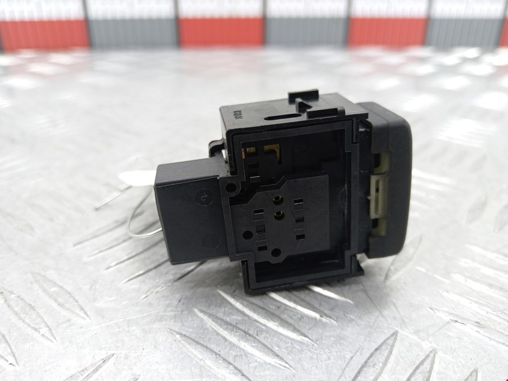 Кнопка антипробуксовочной системы NISSAN Qashqai J10 2006-2013