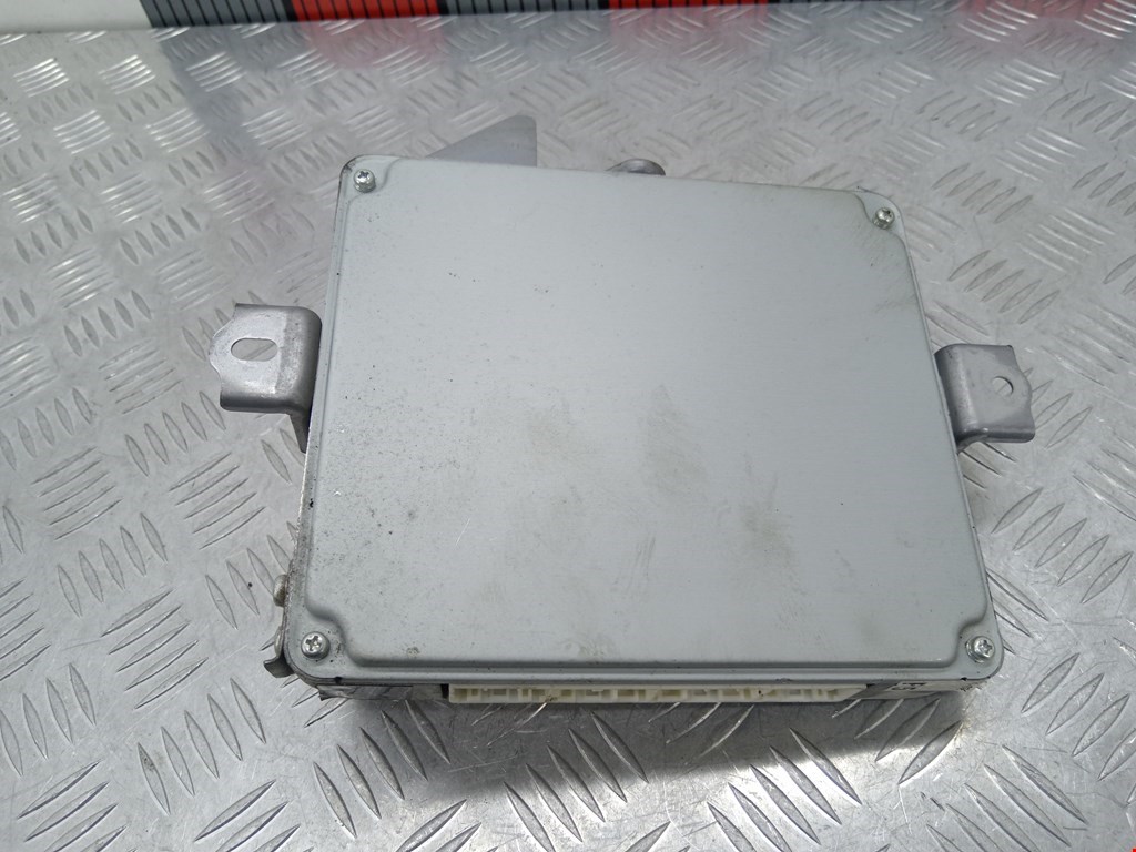 Блок управления двигателя (ЭБУ) TOYOTA Prius II XW20 2003-2012