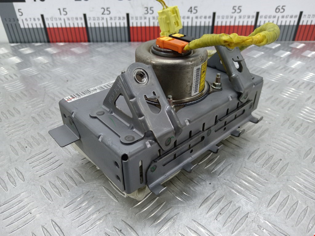 Подушка безопасности пассажирская (в торпедо) TOYOTA Prius II XW20 2003-2012