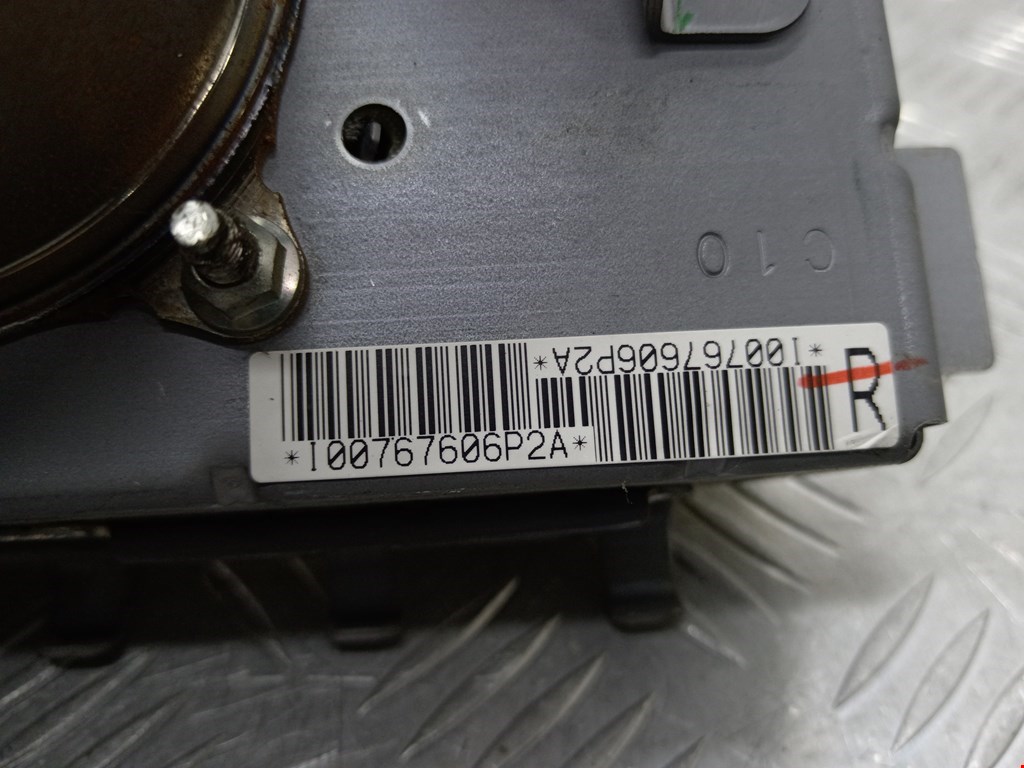 Подушка безопасности пассажирская (в торпедо) TOYOTA Prius II XW20 2003-2012