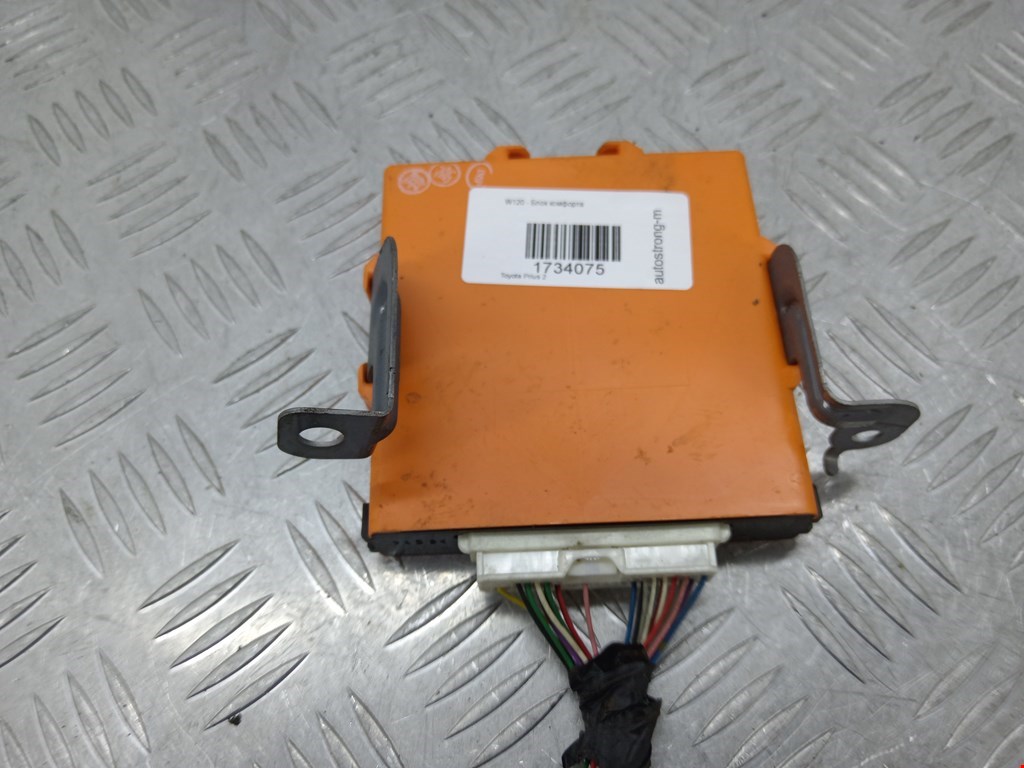 Блок комфорта TOYOTA Prius II XW20 2003-2012