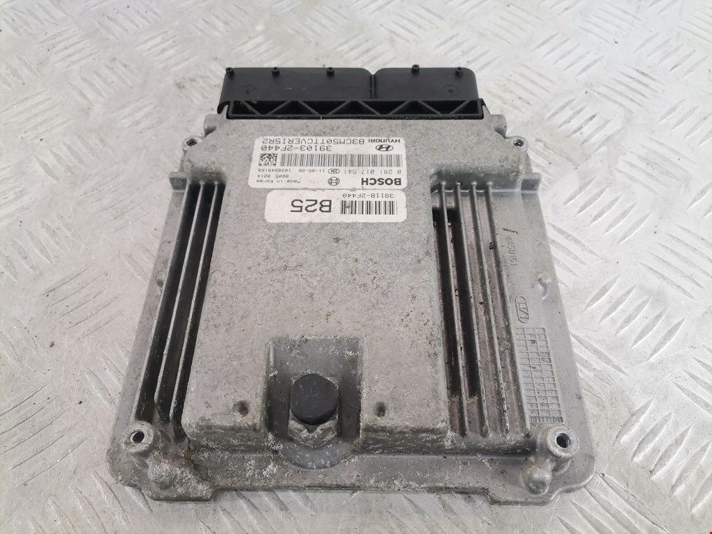 Блок управления двигателя (ЭБУ) HYUNDAI Santa Fe CM 2005-2012