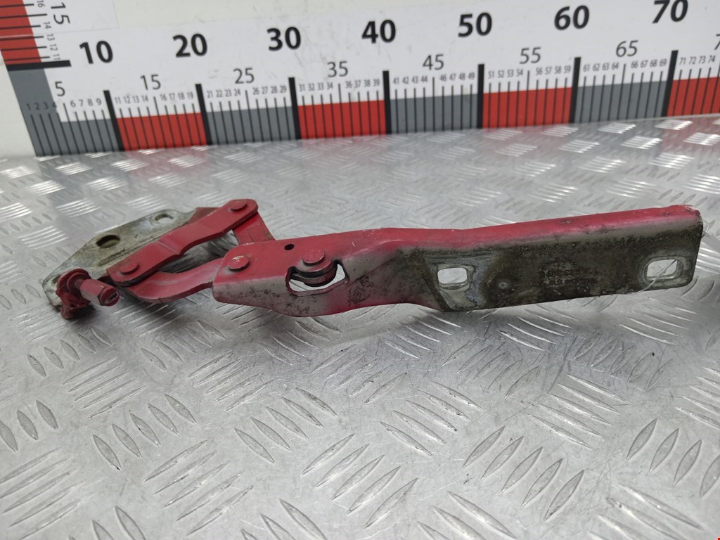 Петля капота левая/правая VOLKSWAGEN Passat B6 2005-2011