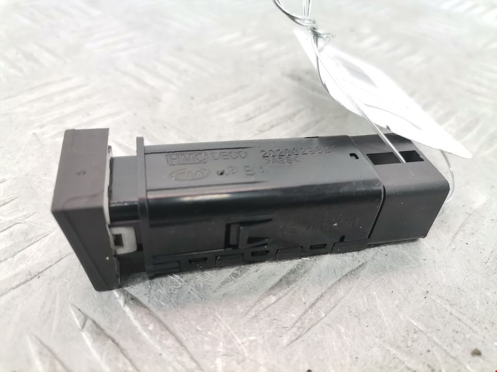 Кнопка антипробуксовочной системы HYUNDAI Santa Fe CM 2005-2012