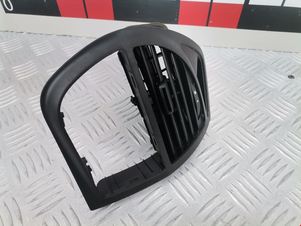 Дефлектор воздушный CITROEN C4 Grand Picasso 2006-2013