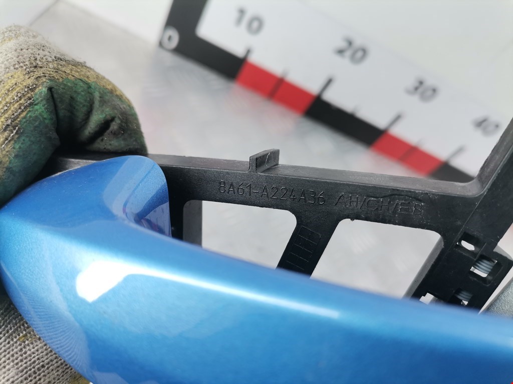 Ручка двери задней наружная правая FORD Fiesta 2008-2012