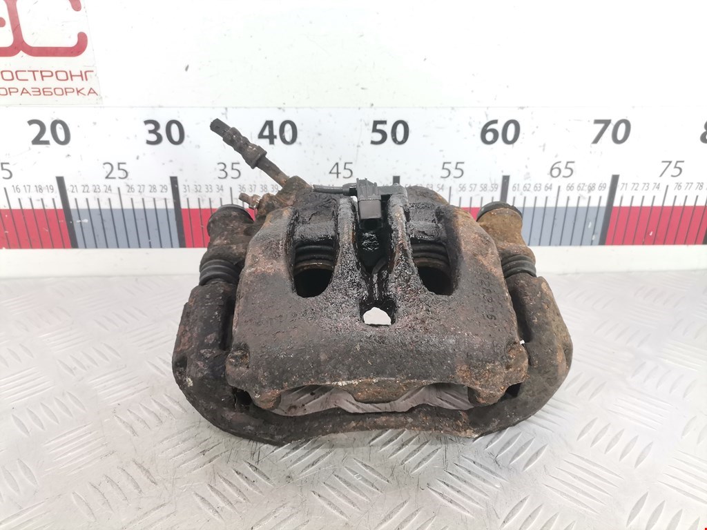 Суппорт передний левый MERCEDES-BENZ Sprinter 906 2006-2018