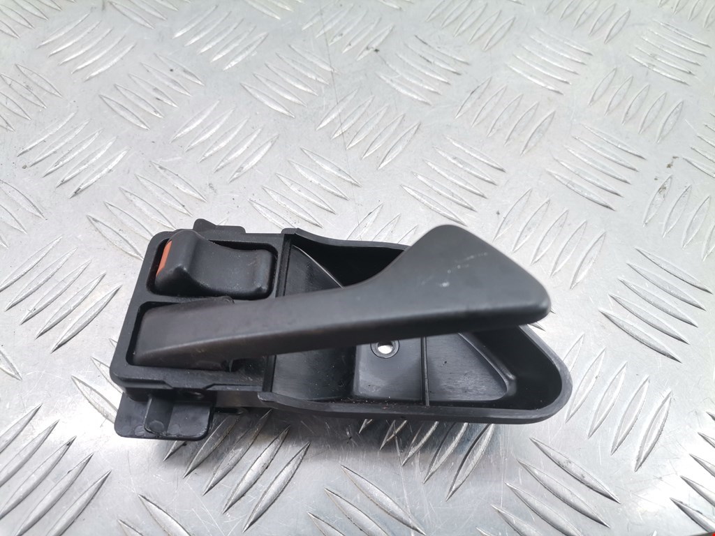 Ручка дверная передняя внутренняя левая FORD Sierra 1982-1987