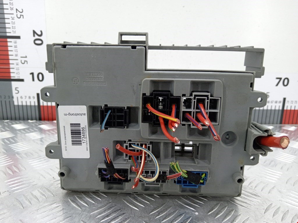 Датчик уровня в бачок омывателя BMW 3er E90/E91 2005-2012