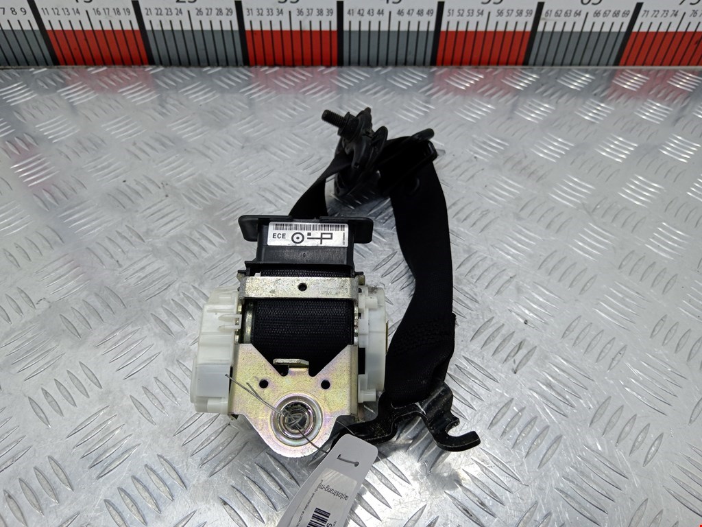 Ремень безопасности передний правый BMW 3er E90/E91 2005-2012