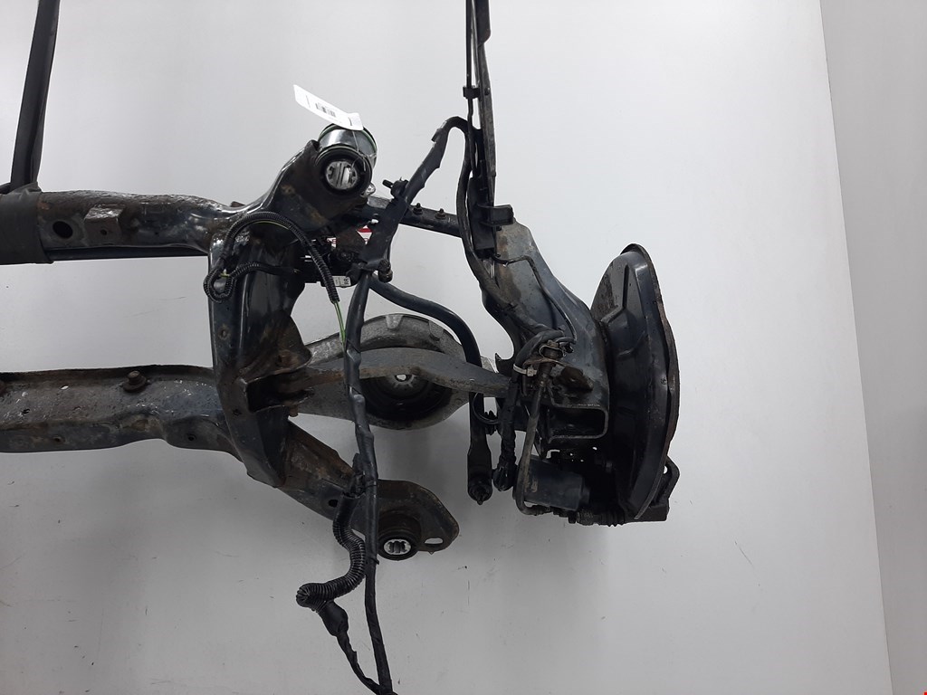 Балка задняя VOLVO V60 2010-2018