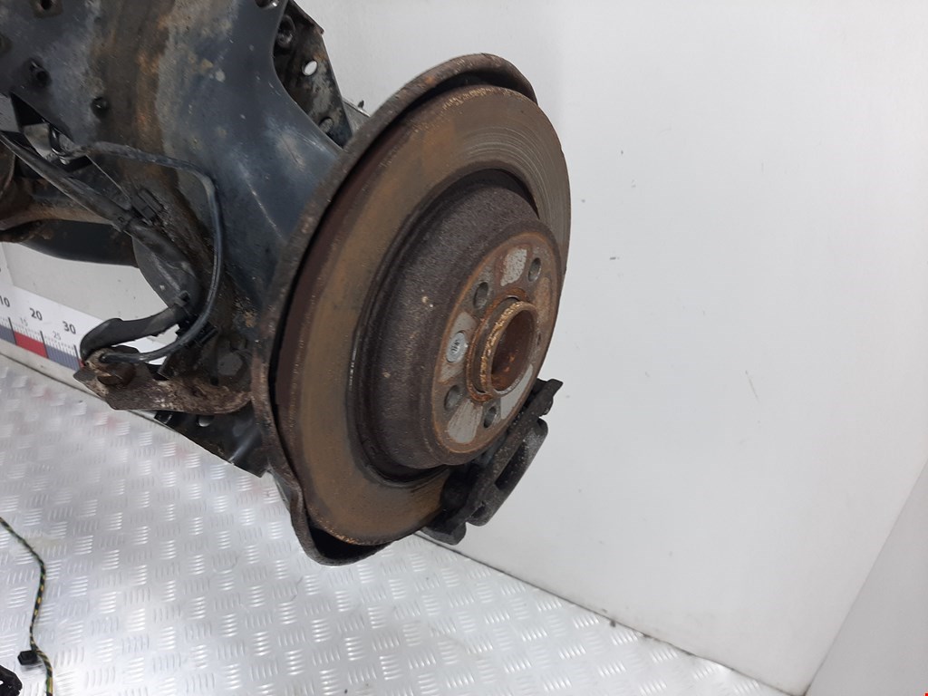 Балка задняя VOLVO V60 2010-2018